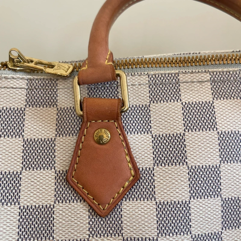 Louis Vuitton speedy 25 bandoulière damier azur SAC DE LUXE DE SECONDE MAIN AUTHENTIQUE. PETITE MAROQUINERIE DE LUXE. ENTRUPY CERTIFICATE