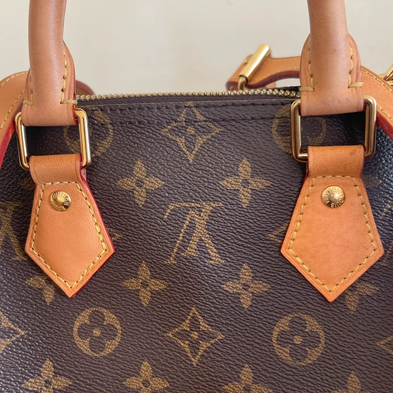 Louis Vuitton speedy 25 bandoulière monogram SAC DE LUXE DE SECONDE MAIN AUTHENTIQUE. PETITE MAROQUINERIE DE LUXE. ENTRUPY CERTIFICATE