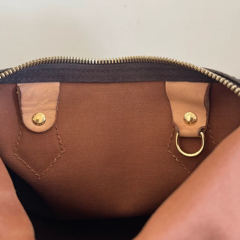 Louis Vuitton speedy 25 bandoulière monogram SAC DE LUXE DE SECONDE MAIN AUTHENTIQUE. PETITE MAROQUINERIE DE LUXE. ENTRUPY CERTIFICATE