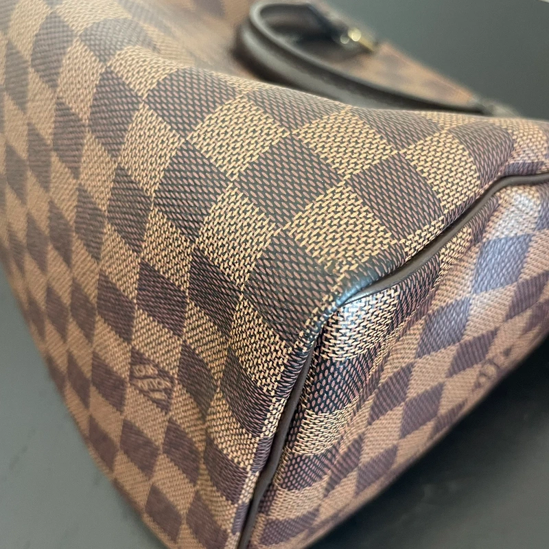 Louis Vuitton speedy 25 damier ébène SAC DE LUXE DE SECONDE MAIN AUTHENTIQUE. PETITE MAROQUINERIE DE LUXE. ENTRUPY CERTIFICATE