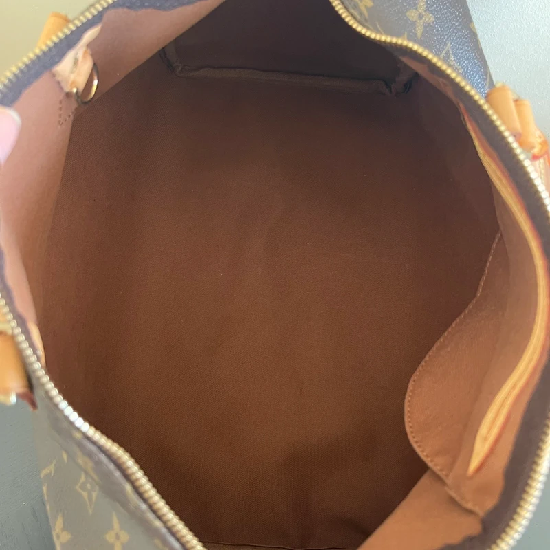 Louis Vuitton speedy 35 monogram SAC DE LUXE DE SECONDE MAIN AUTHENTIQUE. PETITE MAROQUINERIE DE LUXE. ENTRUPY CERTIFICATE