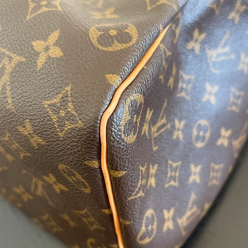 Louis Vuitton speedy 35 monogram SAC DE LUXE DE SECONDE MAIN AUTHENTIQUE. PETITE MAROQUINERIE DE LUXE. ENTRUPY CERTIFICATE
