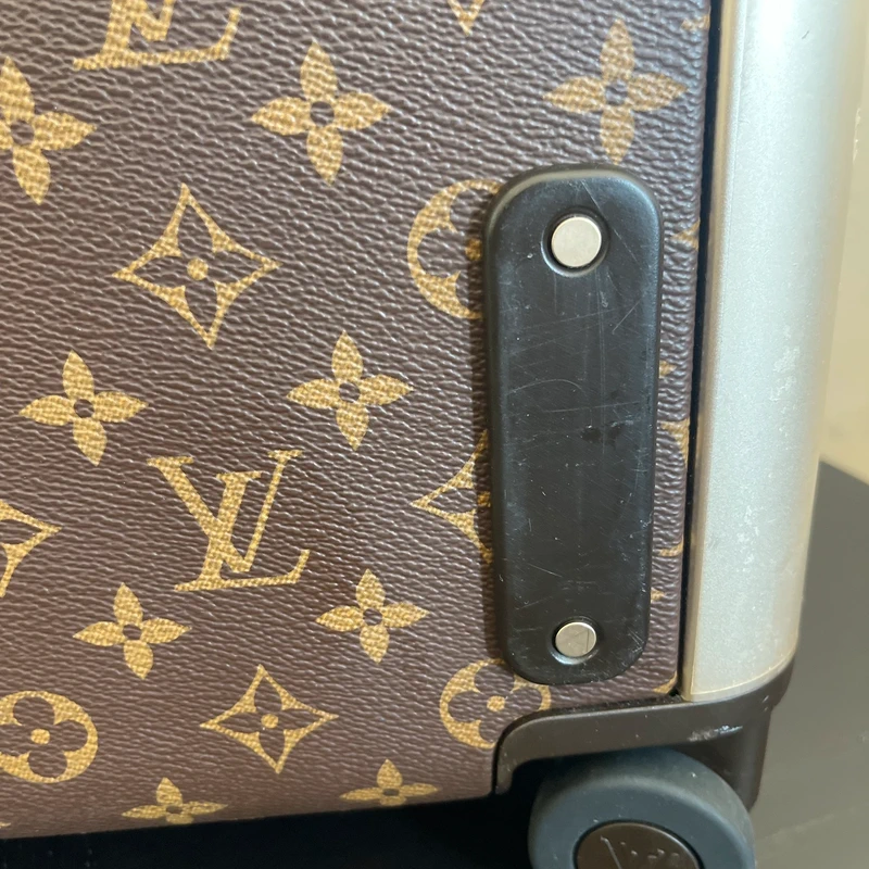 LOUIS VUITTON Horizon 55 LUXE DE SECONDE MAIN AUTHENTIQUE CERTIFICAT D'AUTHENTICITE ENTRUPY. SAC DE LUXE D'OCCASION PAS CHER LOUIS VUITTON FULL SET