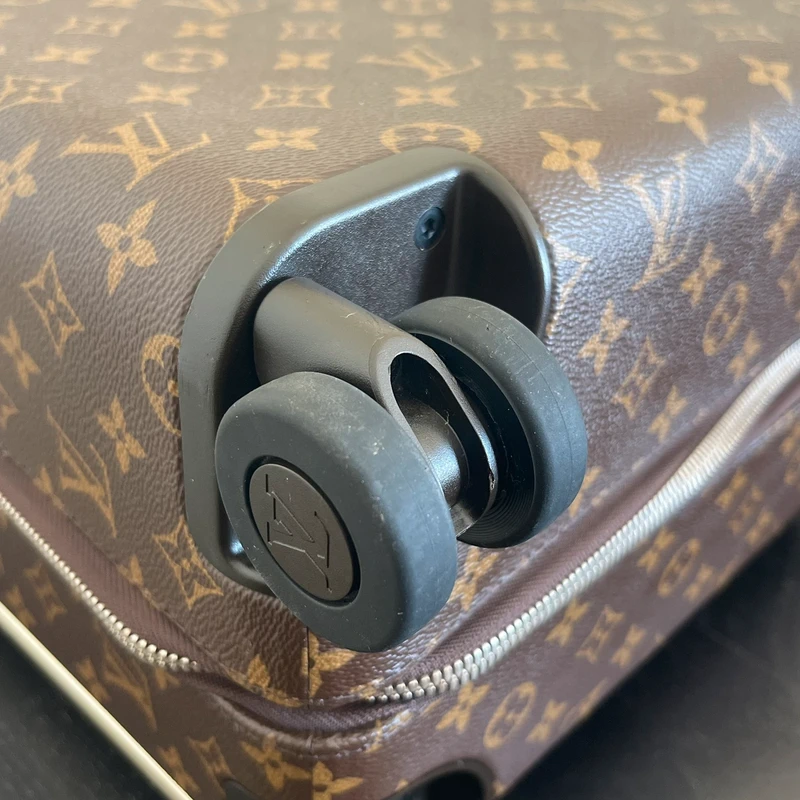 LOUIS VUITTON Horizon 55 LUXE DE SECONDE MAIN AUTHENTIQUE CERTIFICAT D'AUTHENTICITE ENTRUPY. SAC DE LUXE D'OCCASION PAS CHER LOUIS VUITTON FULL SET