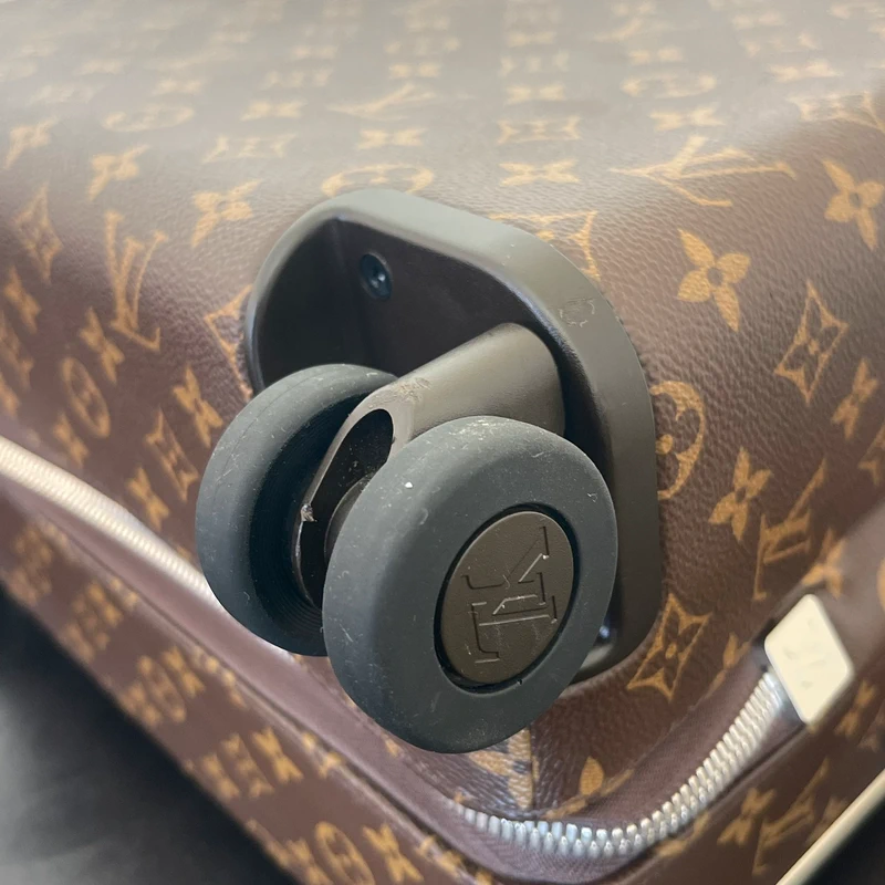 LOUIS VUITTON Horizon 55 LUXE DE SECONDE MAIN AUTHENTIQUE CERTIFICAT D'AUTHENTICITE ENTRUPY. SAC DE LUXE D'OCCASION PAS CHER LOUIS VUITTON FULL SET
