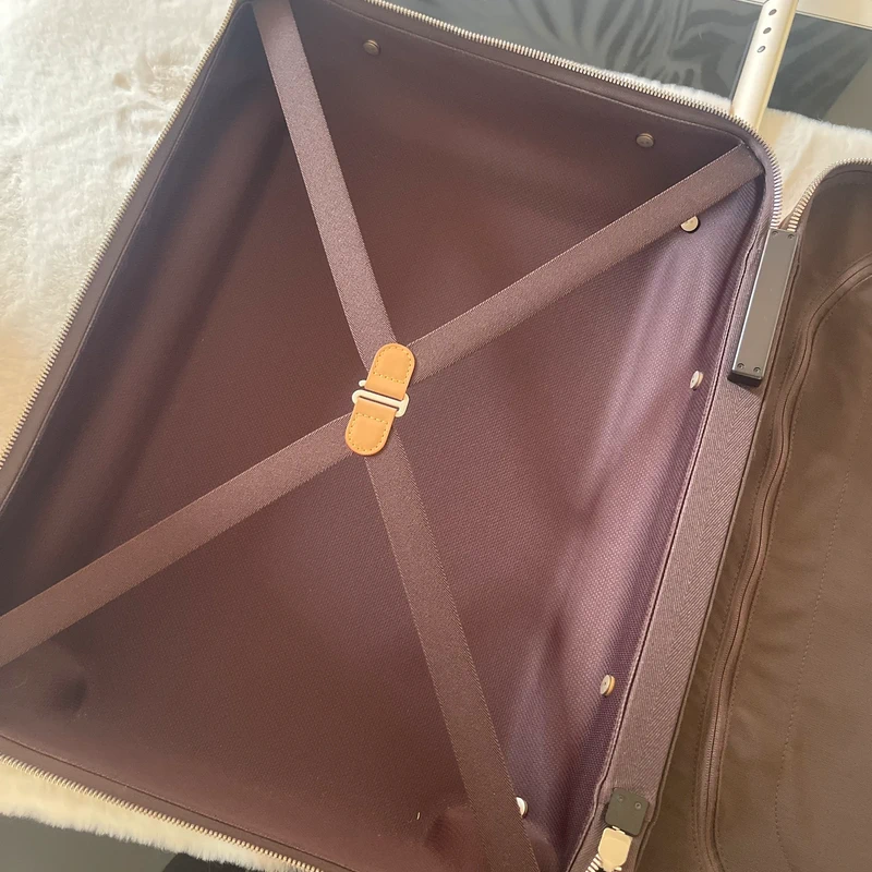 LOUIS VUITTON Horizon 55 LUXE DE SECONDE MAIN AUTHENTIQUE CERTIFICAT D'AUTHENTICITE ENTRUPY. SAC DE LUXE D'OCCASION PAS CHER LOUIS VUITTON FULL SET