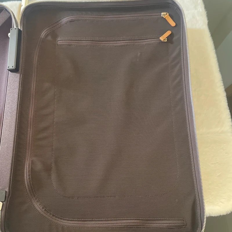 LOUIS VUITTON Horizon 55 LUXE DE SECONDE MAIN AUTHENTIQUE CERTIFICAT D'AUTHENTICITE ENTRUPY. SAC DE LUXE D'OCCASION PAS CHER LOUIS VUITTON FULL SET