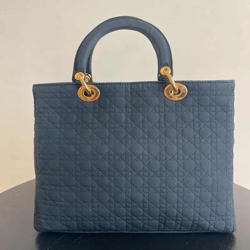 DIOR sac LADY en toile nylon noir et doré - détail du produit 6