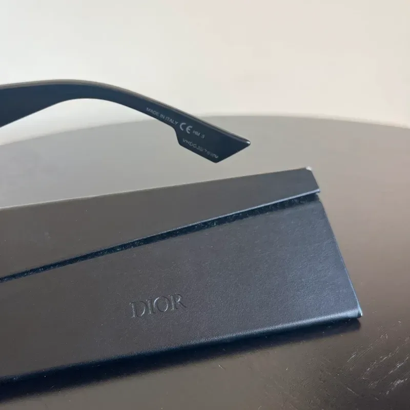 DIOR solaire oblique 807/2K noire - détail du produit 3