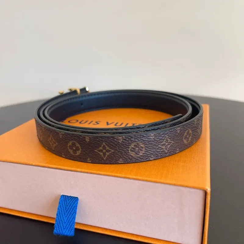 LOUIS VUITTON ceinture pretty 20 cm réversible monogram noir - détail du produit 3
