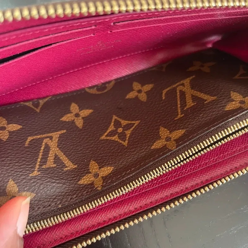 LOUIS VUITTON Clémence monogram pivoine - détail du produit 3