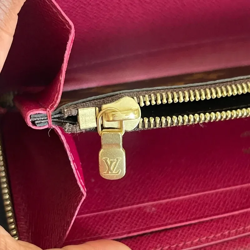 LOUIS VUITTON Clémence monogram pivoine - détail du produit 5