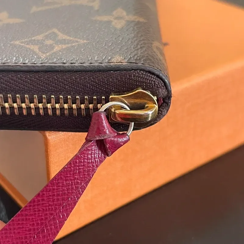 LOUIS VUITTON Clémence monogram pivoine - détail du produit 6
