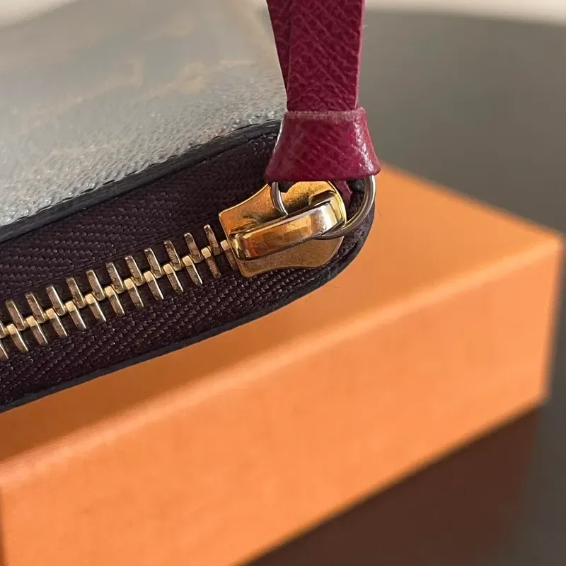 LOUIS VUITTON Clémence monogram pivoine - détail du produit 7