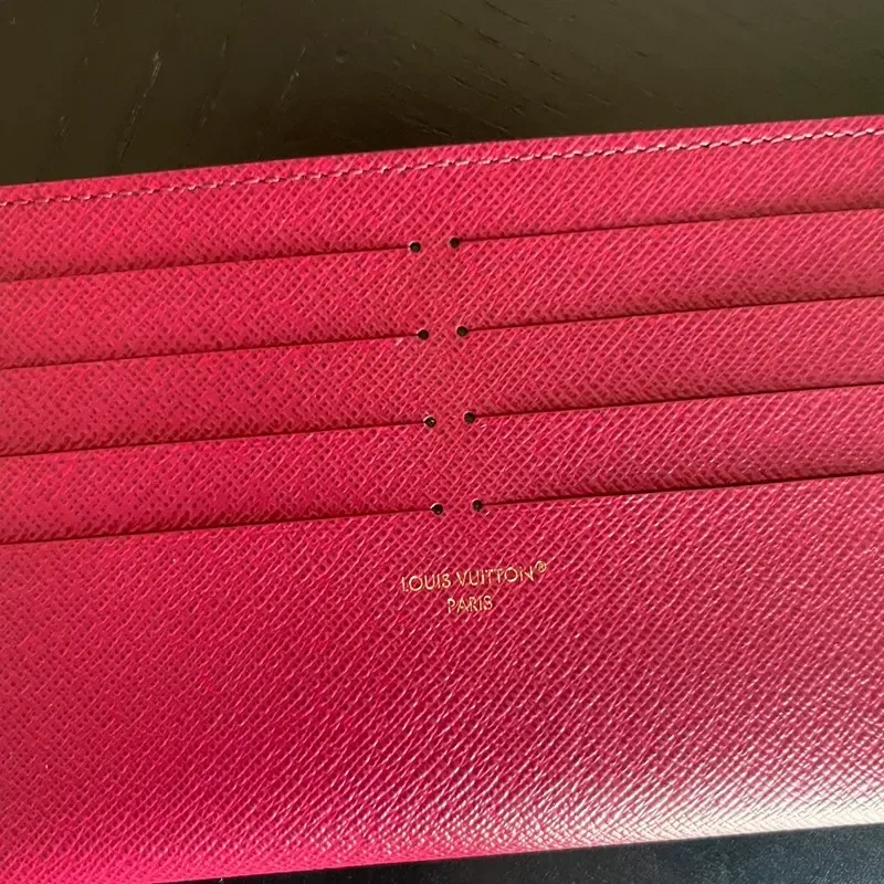 LOUIS VUITTON Félicie en toile monogram - détail du produit 3