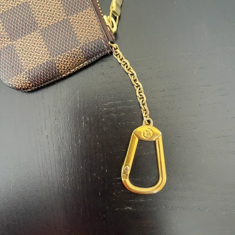 LOUIS VUITTON pochette clés damier ébène CT4290 - vue 3