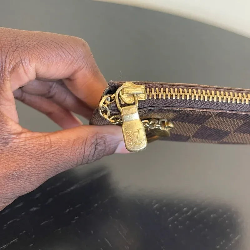 LOUIS VUITTON pochette clés damier ébène CT4290 - vue 5