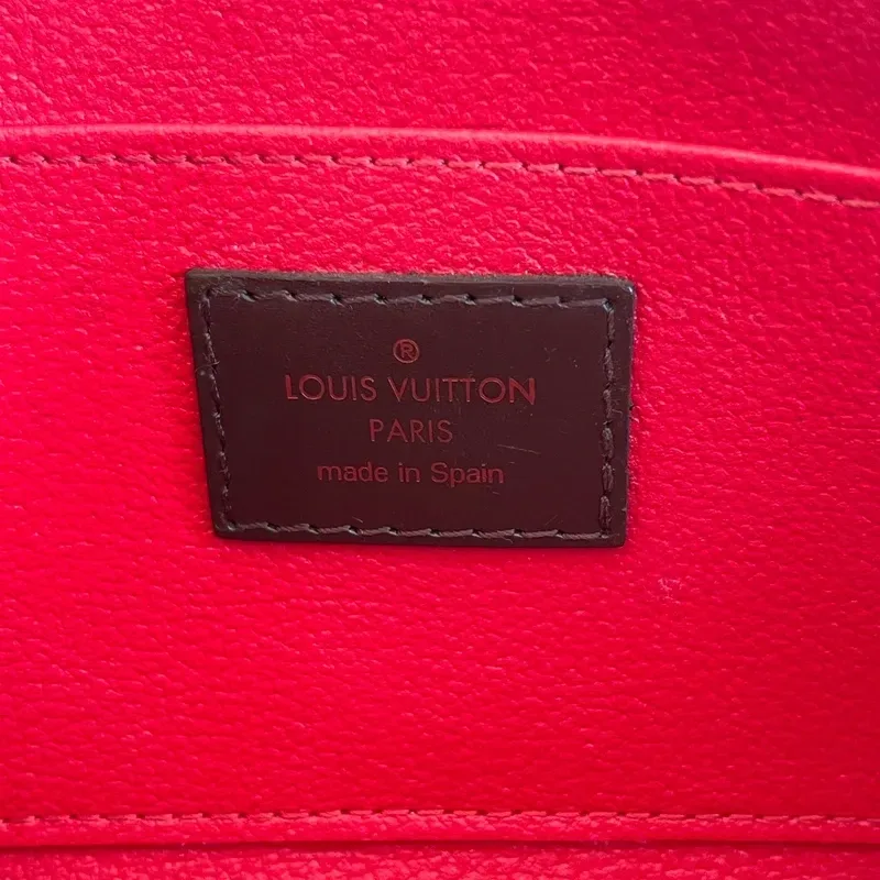 LOUIS VUITTON pochette cosmétique PM damier ébène CA4130 - détail du produit 15
