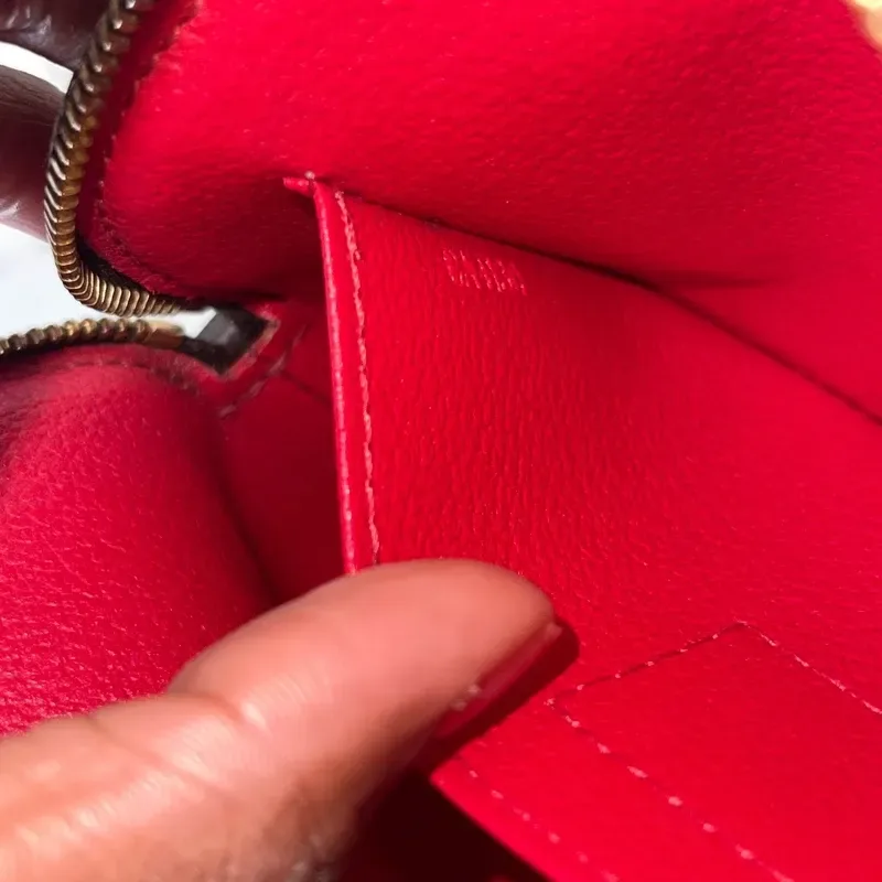LOUIS VUITTON pochette cosmétique PM damier ébène CA4130 - détail du produit 16
