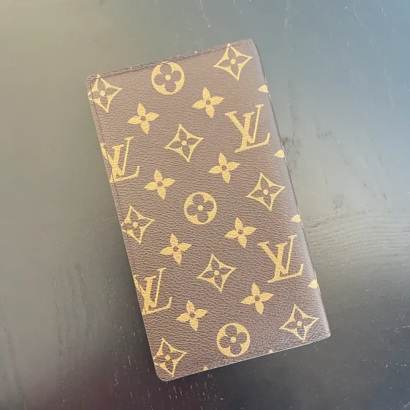 LOUIS VUITTON portefeuille long vintage en toile monogram - détail du produit 2