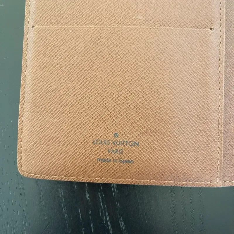 LOUIS VUITTON portefeuille long vintage en toile monogram - détail du produit 7