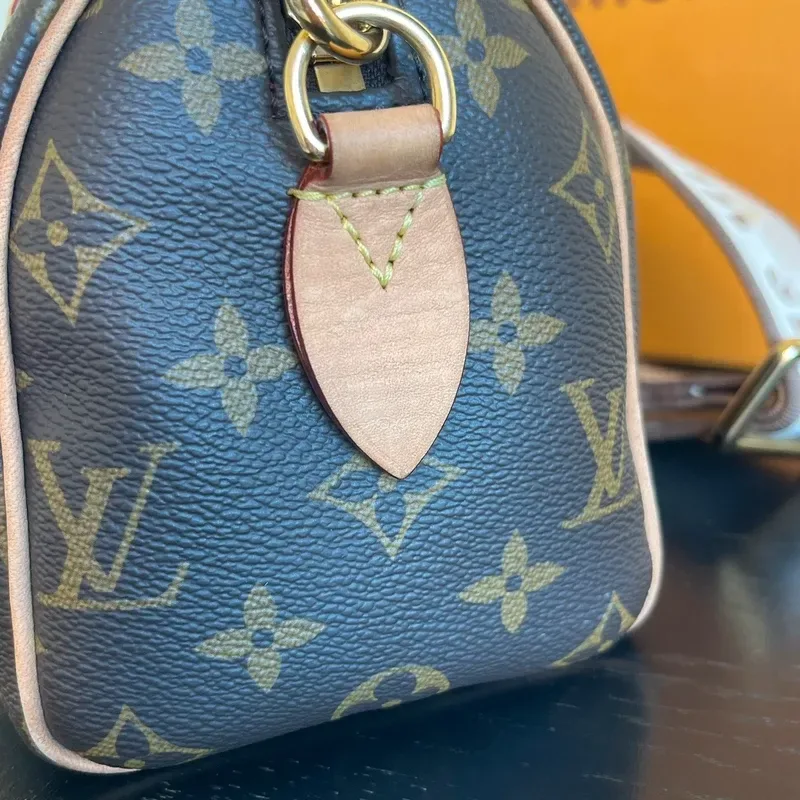LOUIS VUITTON speedy 20 bandoulière monogram - détail du produit 16