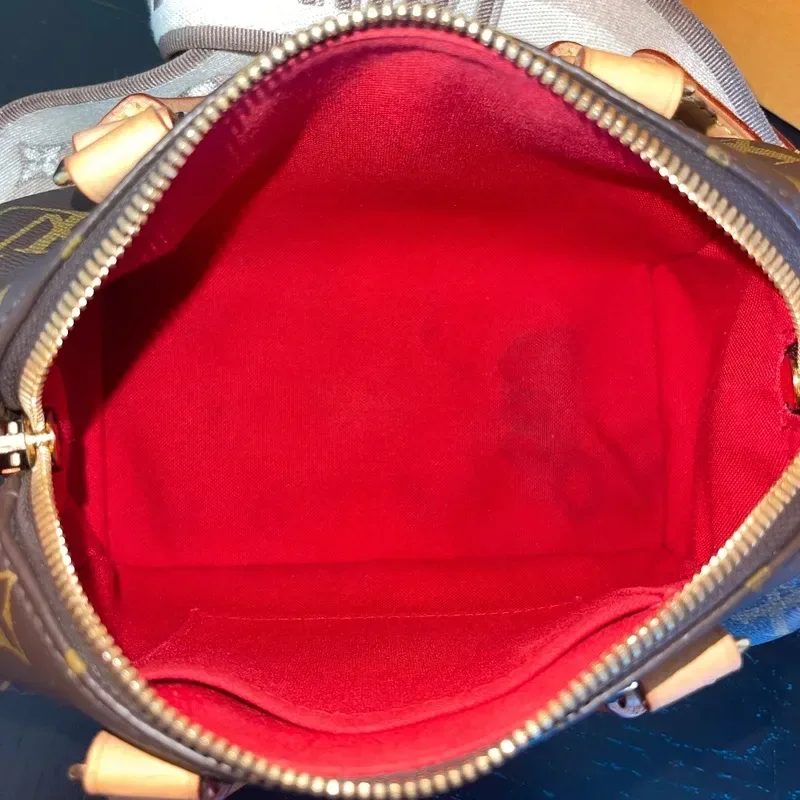 LOUIS VUITTON speedy 20 bandoulière monogram - détail du produit 24