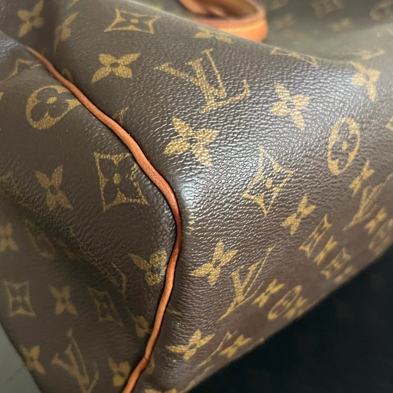 LOUIS VUITTON speedy 30 monogram SAC DE LUXE LV. LUXE DE SECONDE MAIN AUTHENTIQUE. ENTRUPY CERTIFICATE