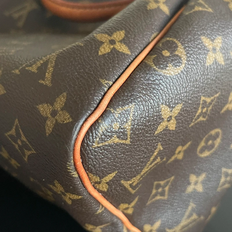 LOUIS VUITTON speedy 30 monogram SAC DE LUXE LV. LUXE DE SECONDE MAIN AUTHENTIQUE. ENTRUPY CERTIFICATE