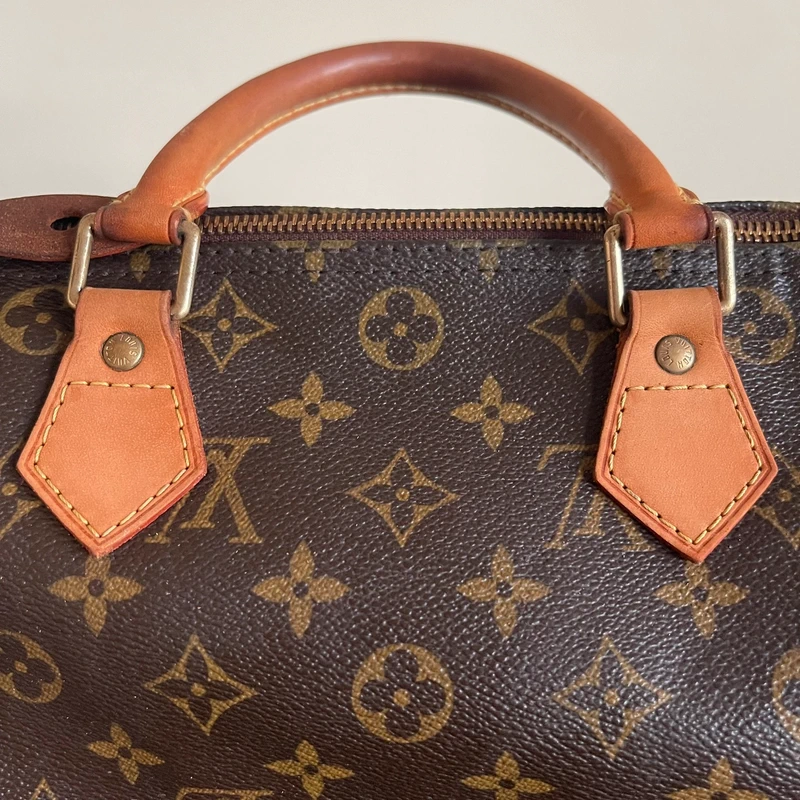 LOUIS VUITTON speedy 30 monogram SAC DE LUXE LV. LUXE DE SECONDE MAIN AUTHENTIQUE. ENTRUPY CERTIFICATE