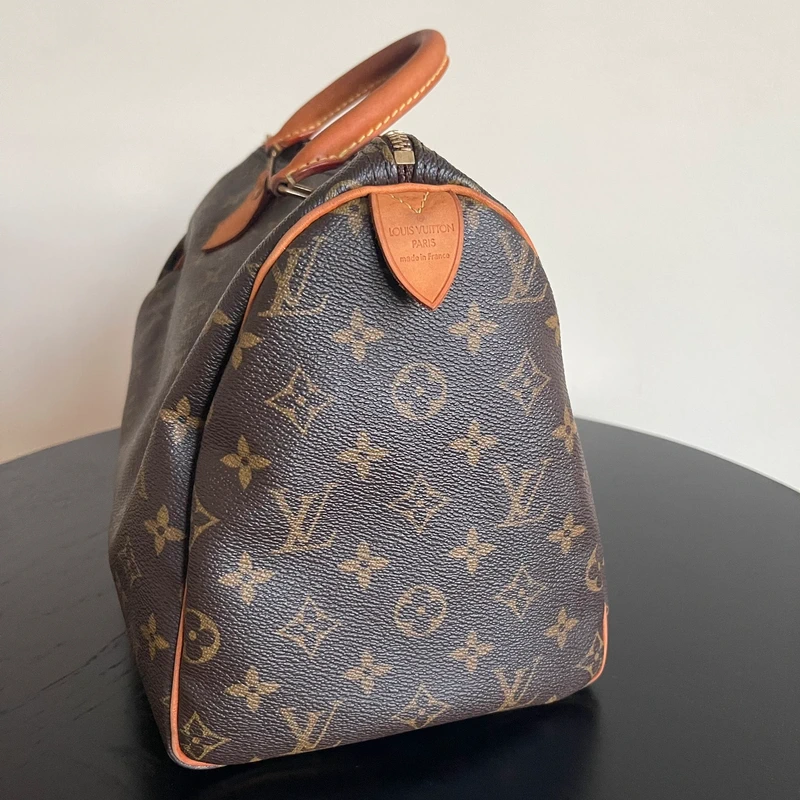 LOUIS VUITTON speedy 30 monogram SAC DE LUXE LV. LUXE DE SECONDE MAIN AUTHENTIQUE. ENTRUPY CERTIFICATE